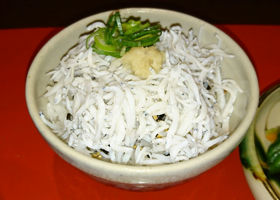 alt 4