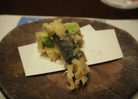 alt 4