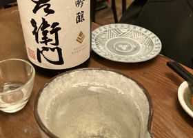 alt 1