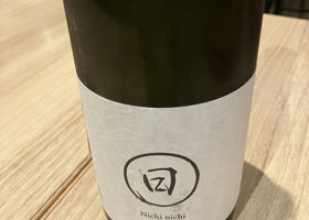 alt 1