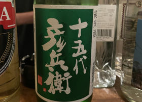 alt 1