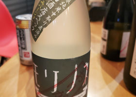 alt 1