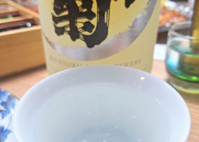 alt 3