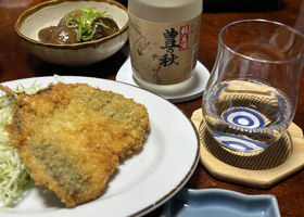 豊の秋のラベルと瓶 3